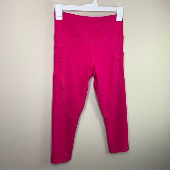 Zyia Party Pink pocket light n tight Capri size 4 - Picture 4 of 7
